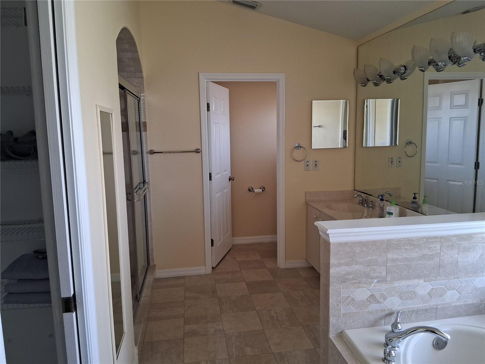 Image 10 of 26 For 1441 Olde Kensington Lane