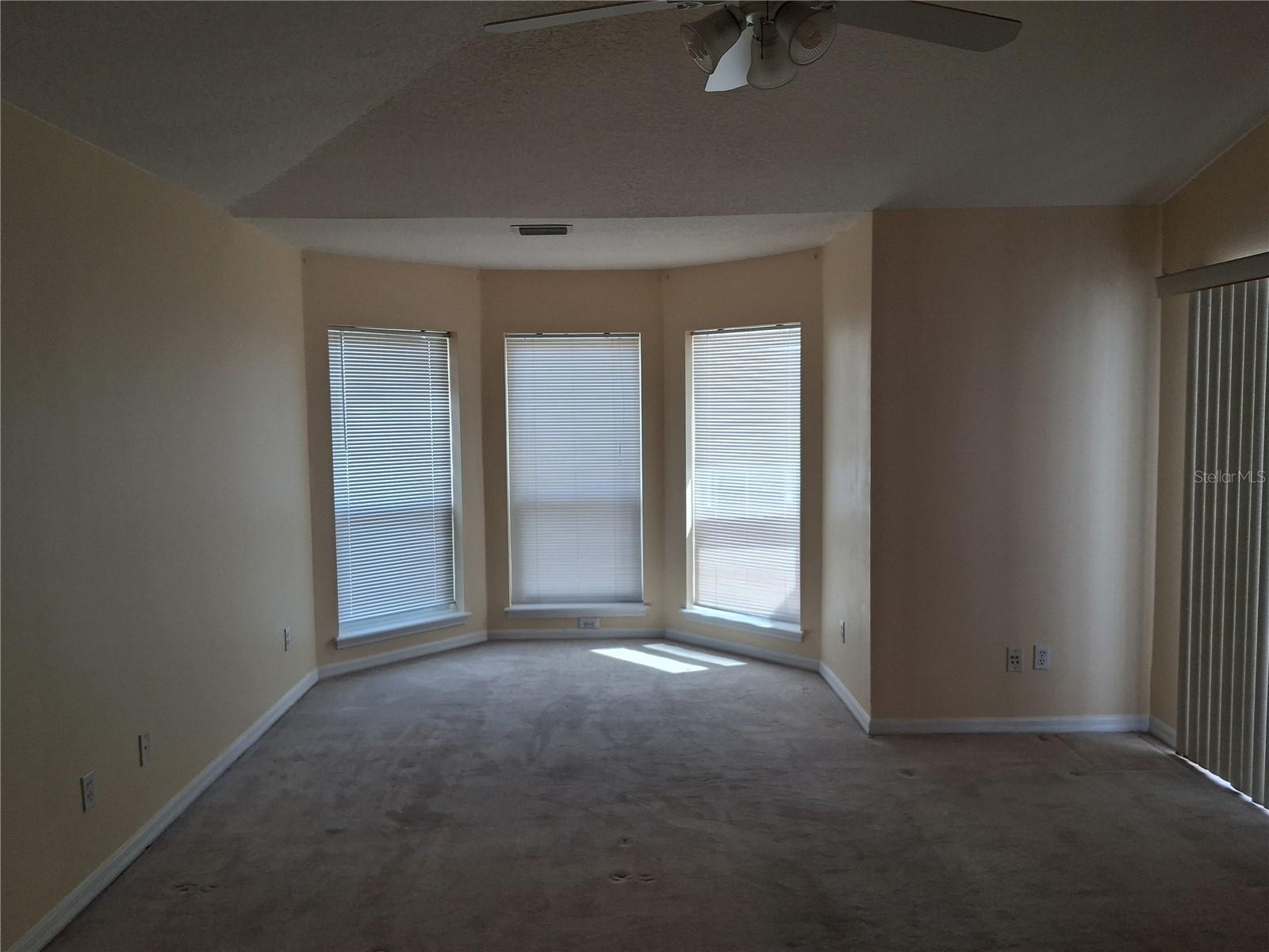 Image 11 of 26 For 1441 Olde Kensington Lane