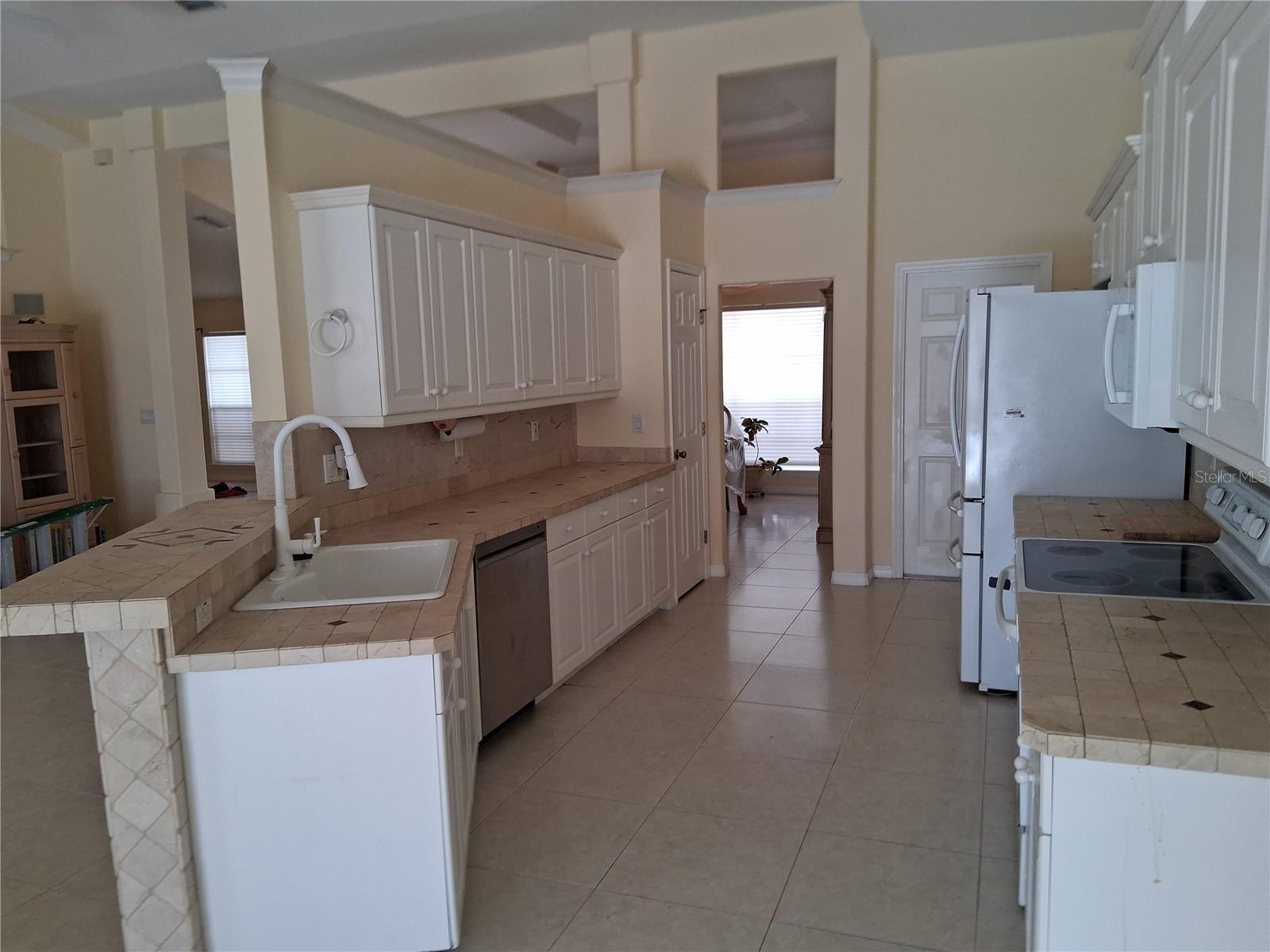 Image 6 of 26 For 1441 Olde Kensington Lane