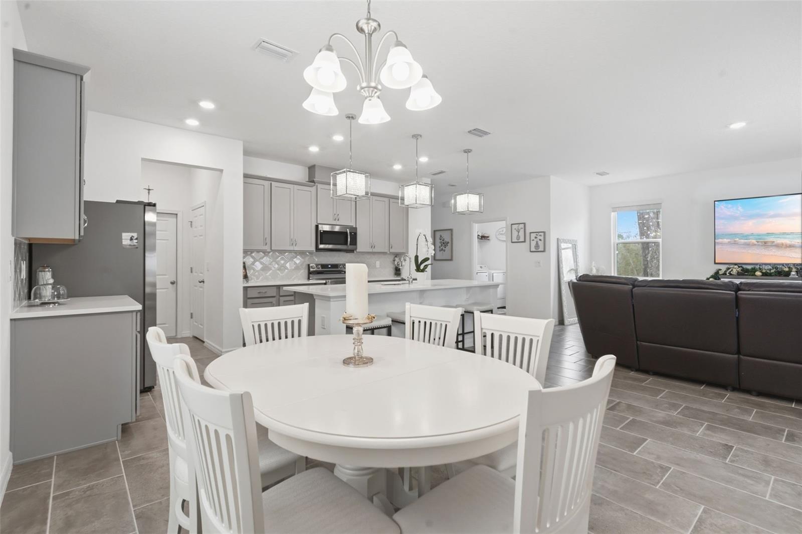 Image 15 of 50 For 1088 Happy Forest Loop