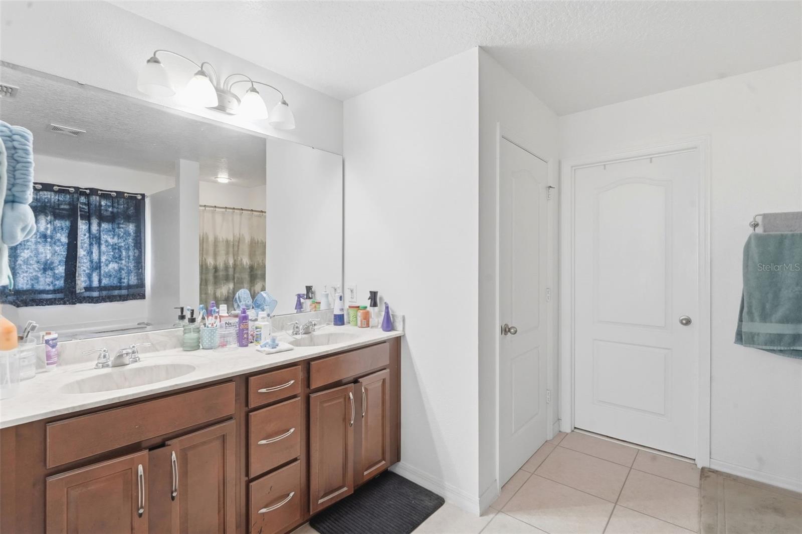 Image 23 of 48 For 503 Kestrel Drive