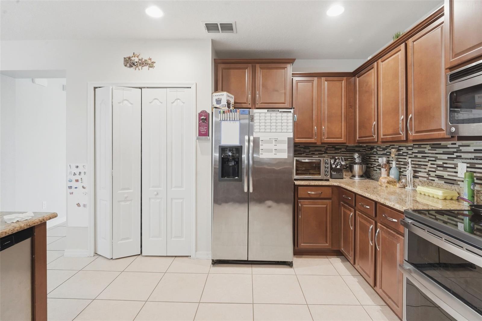 Image 7 of 48 For 503 Kestrel Drive