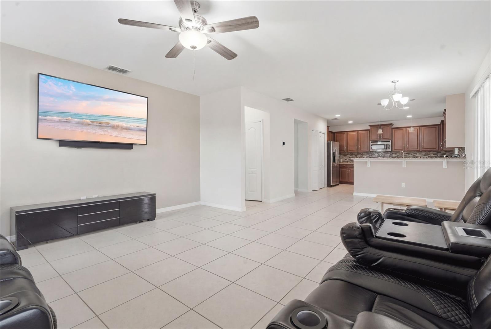 Image 9 of 48 For 503 Kestrel Drive