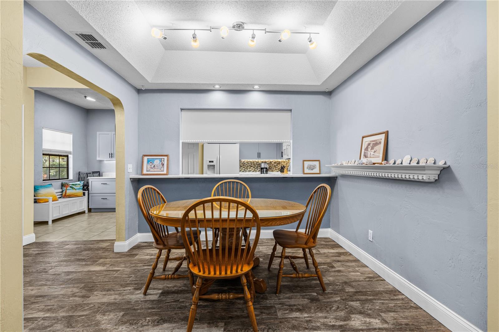 Image 18 of 43 For 124 Rose Bank Road