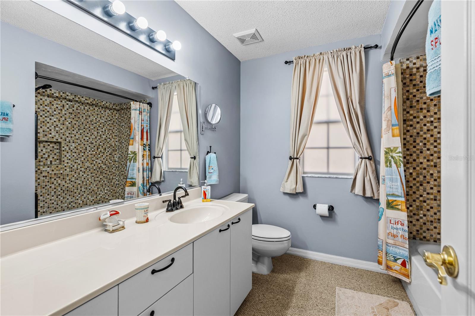 Image 38 of 43 For 124 Rose Bank Road