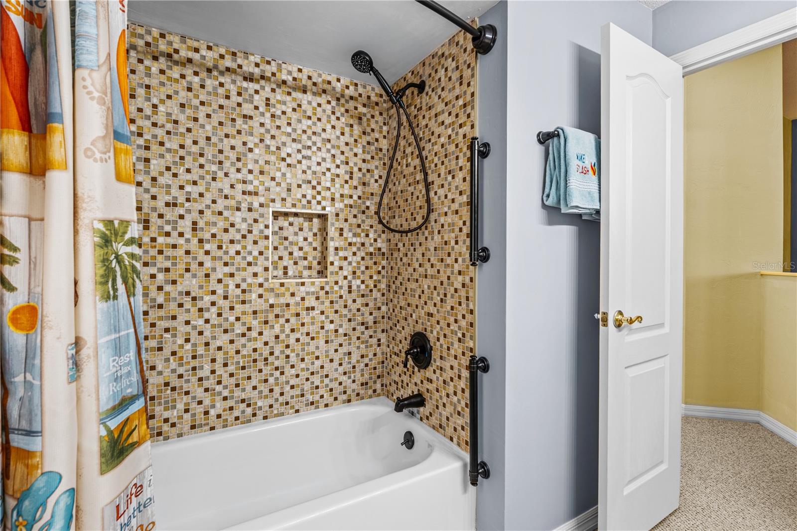 Image 39 of 43 For 124 Rose Bank Road