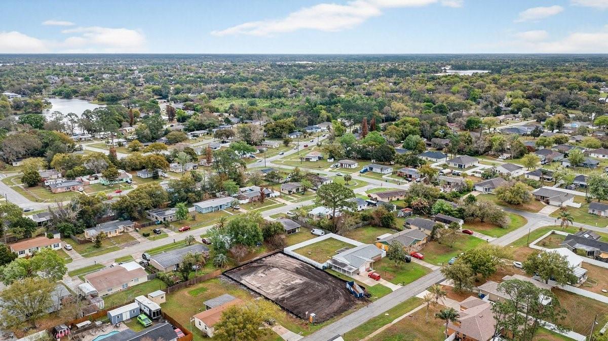 Image 5 of 13 For 897 Picasso Avenue