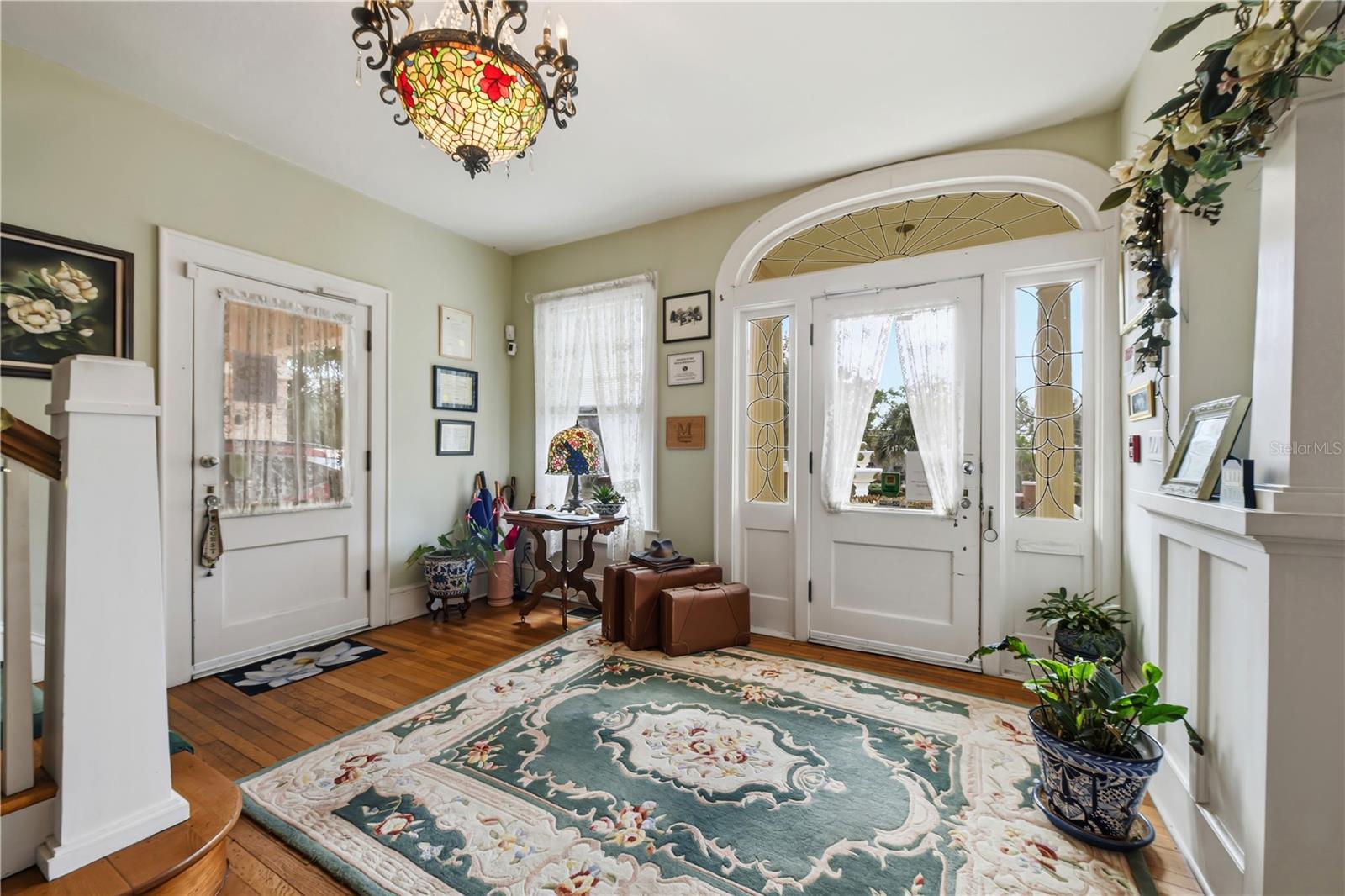 Image 11 of 89 For 347 3rd Avenue