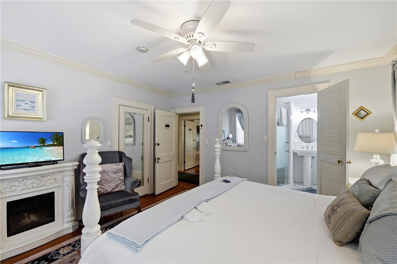 Image 53 of 89 For 347 3rd Avenue