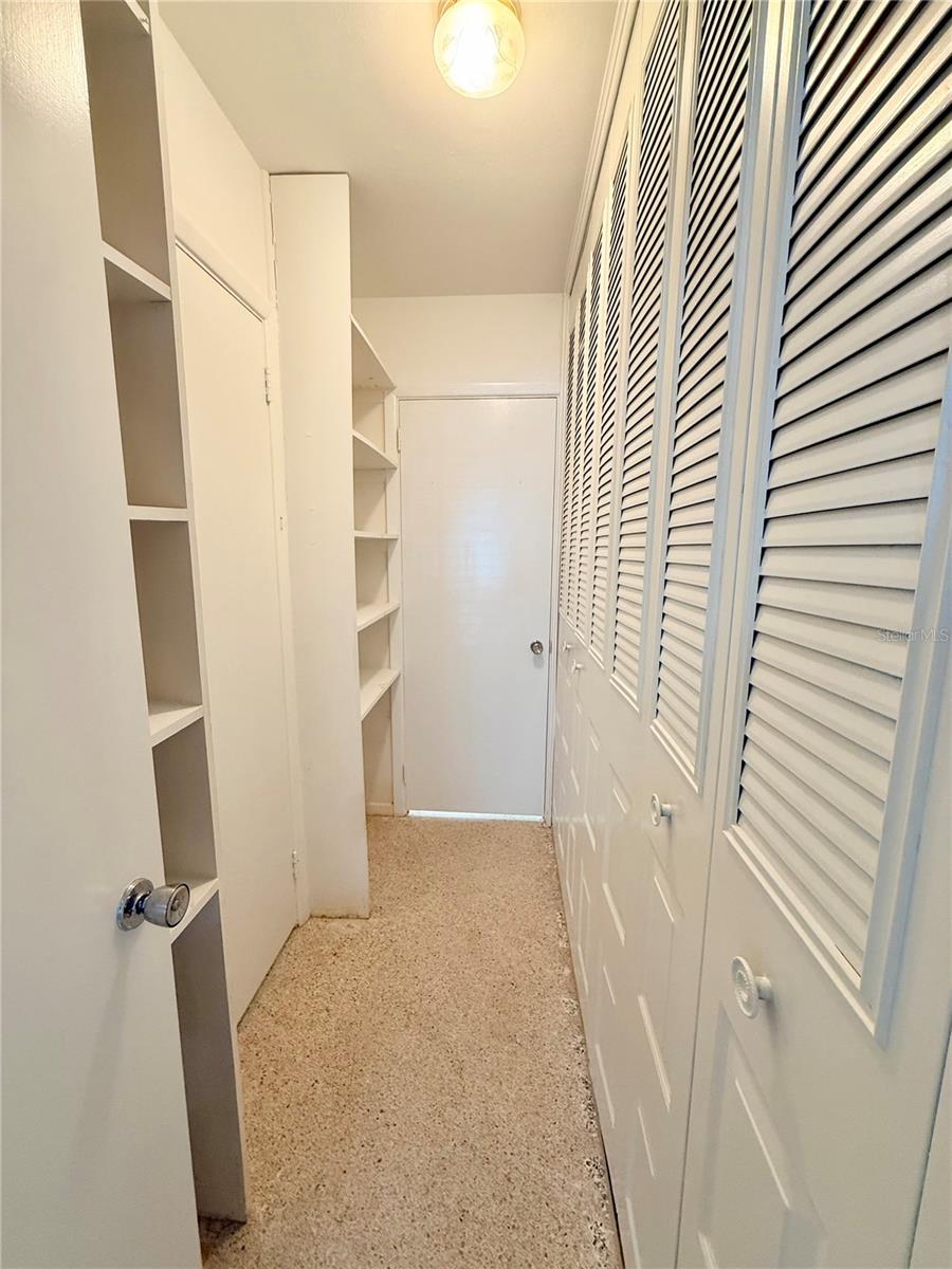 Image 19 of 28 For 135 Minnesota Avenue 8