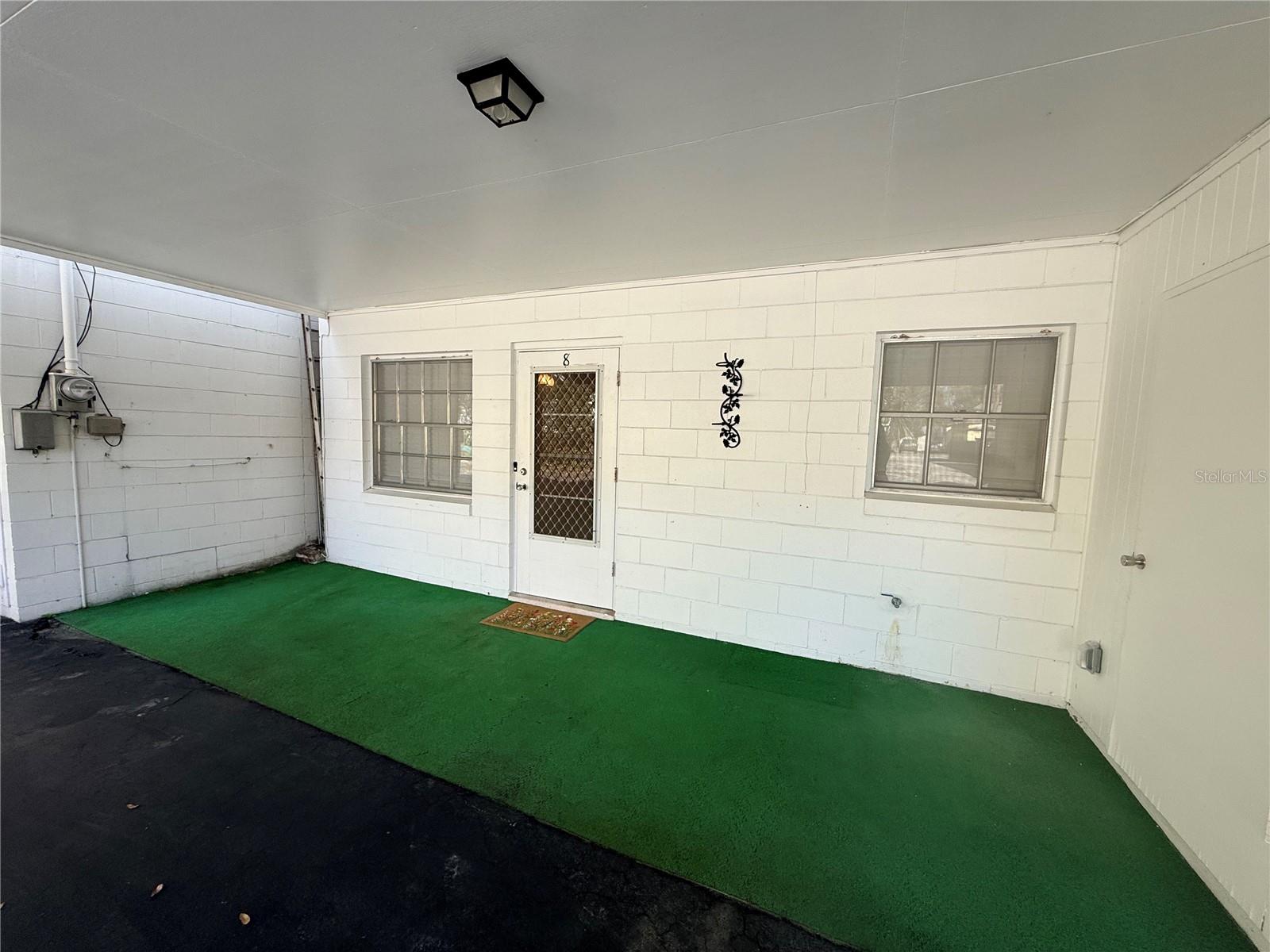 Image 2 of 28 For 135 Minnesota Avenue 8