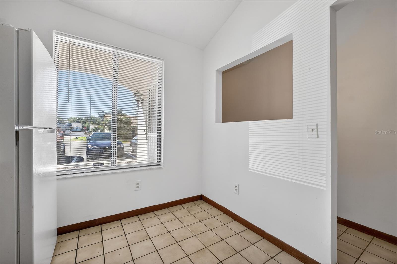 Image 10 of 25 For 3559 Forest Branch Drive Apt E