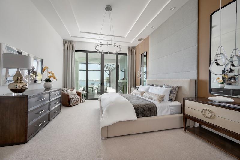 Image 21 of 27 For 14047 Lake Price Drive