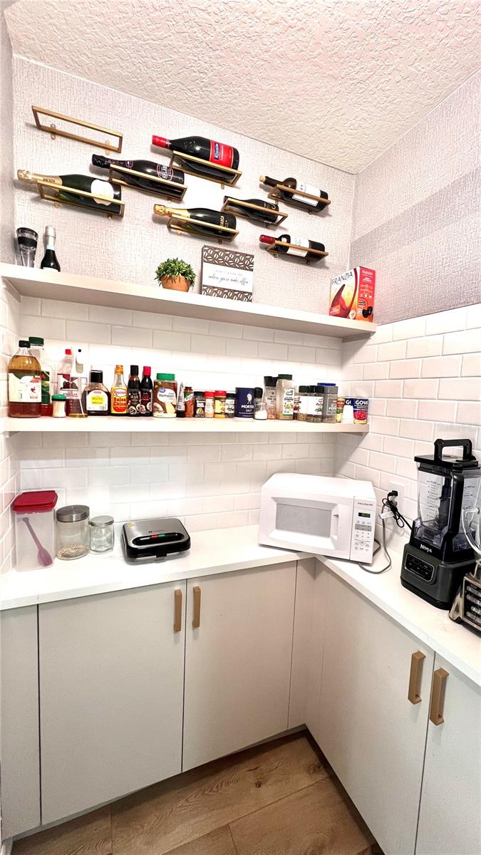 Image 16 of 30 For 914 Guadalupe Drive