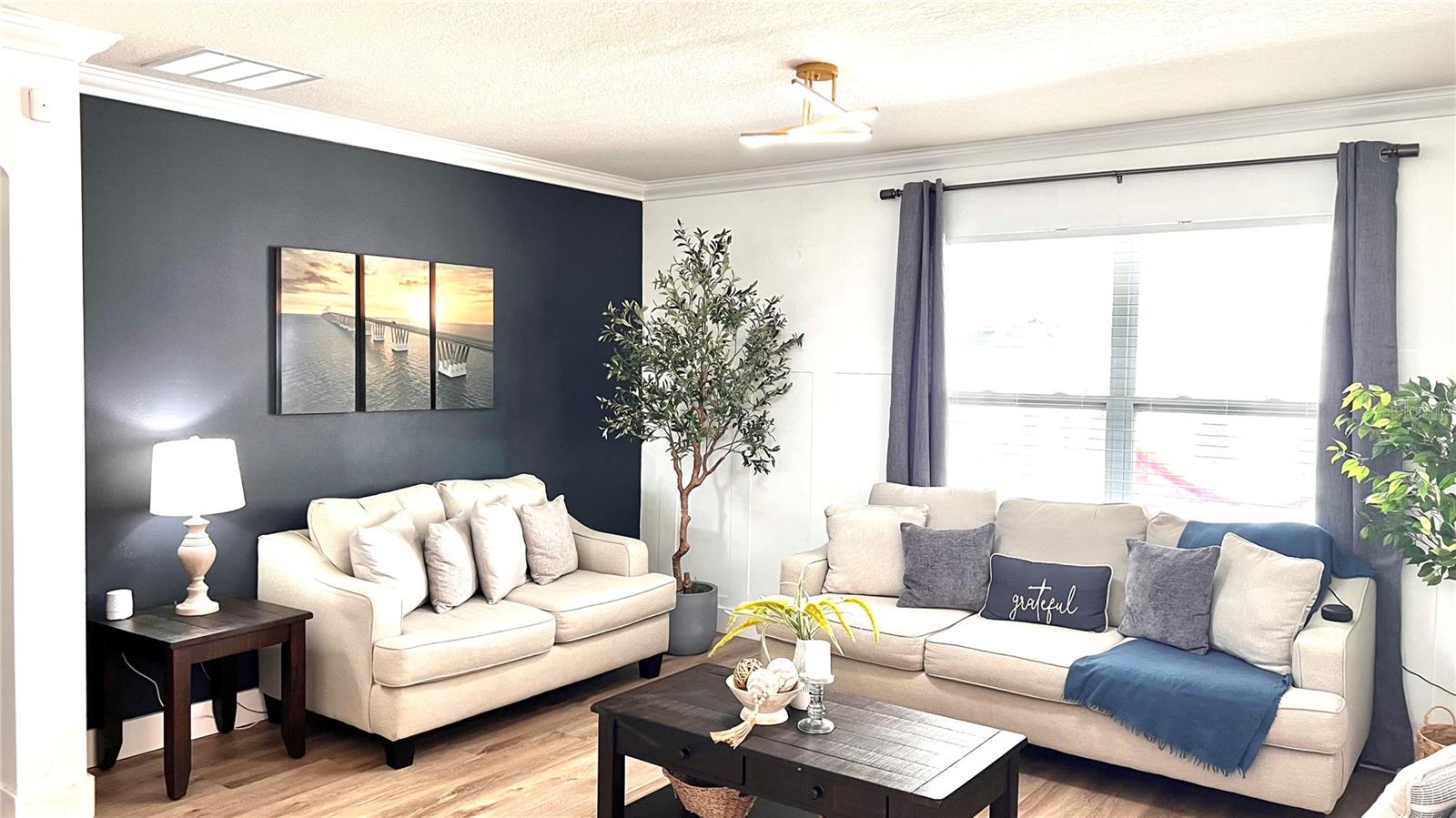 Image 5 of 30 For 914 Guadalupe Drive