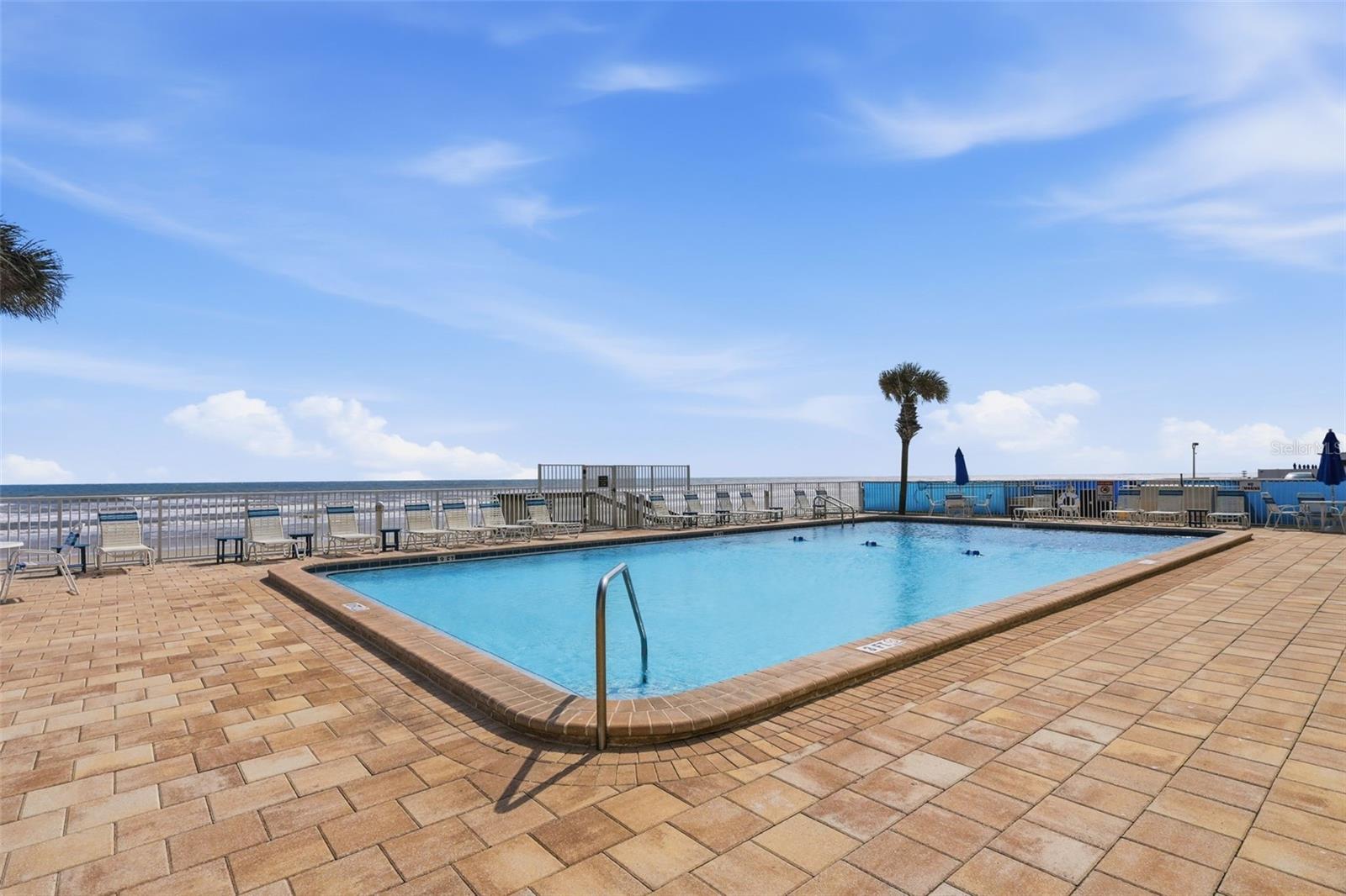 Image 10 of 35 For 4495 Atlantic Avenue 501