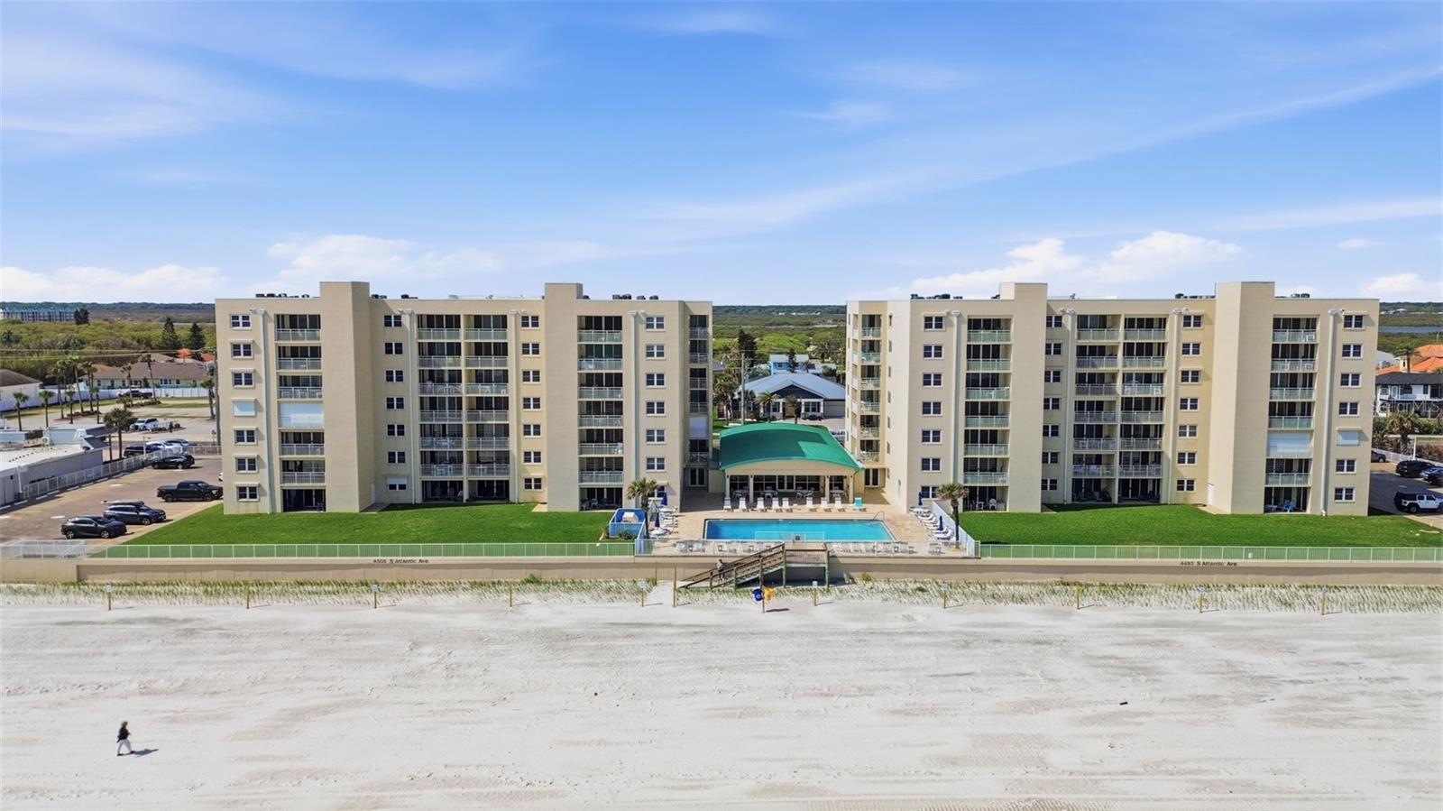 Image 2 of 35 For 4495 Atlantic Avenue 501