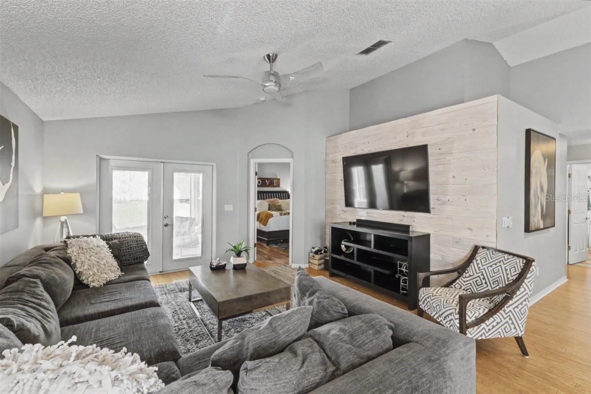 Image 15 of 37 For 2070 Carpathian Drive