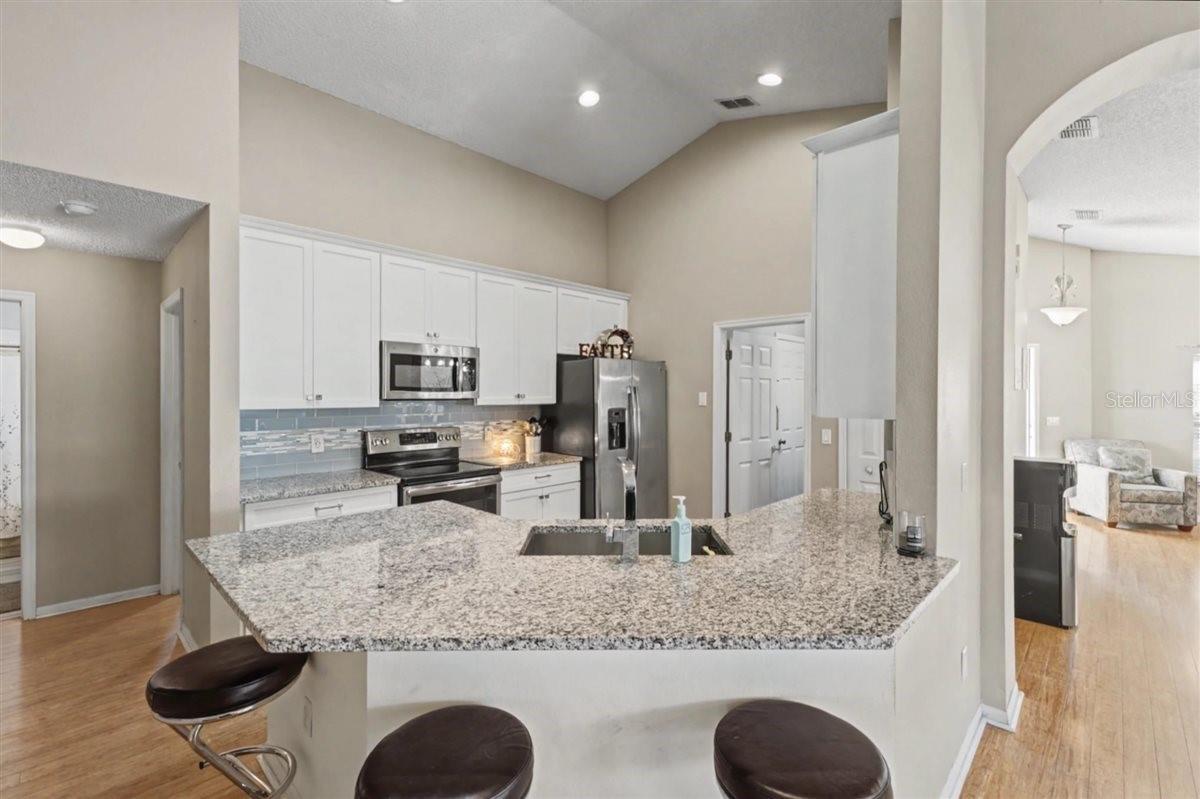 Image 19 of 37 For 2070 Carpathian Drive