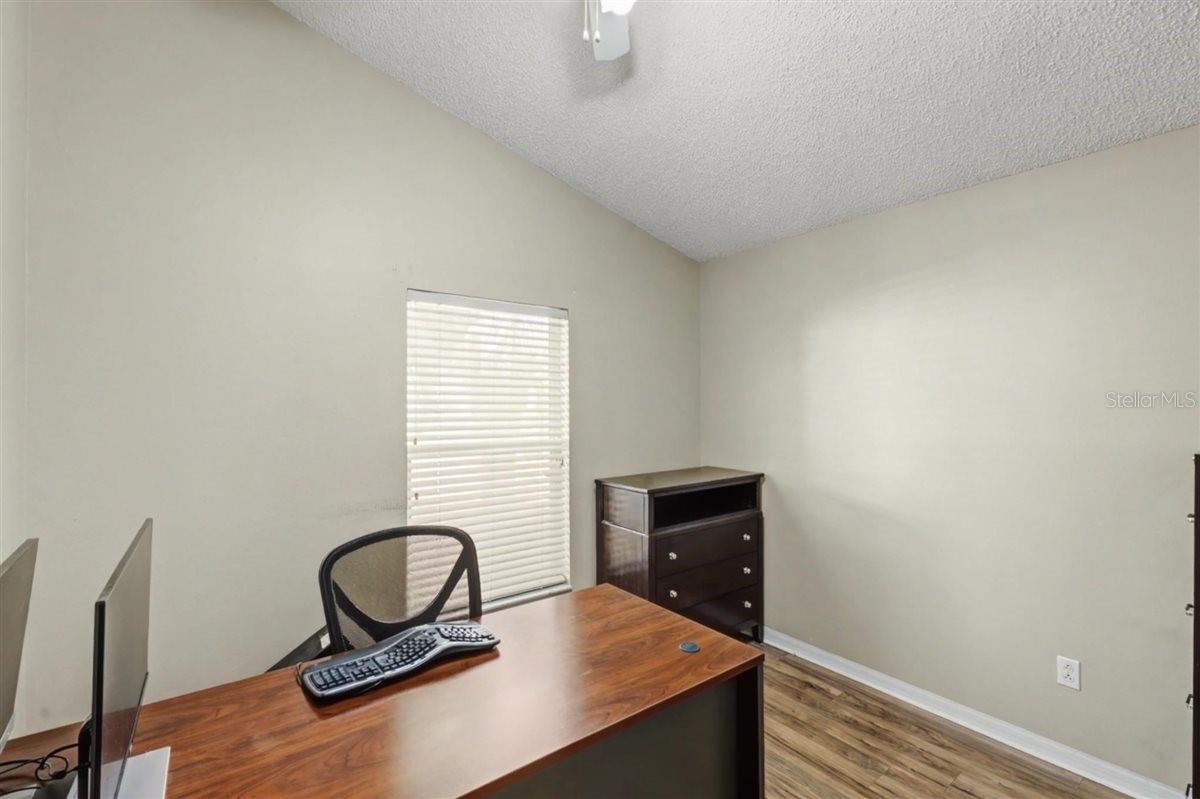 Image 32 of 37 For 2070 Carpathian Drive