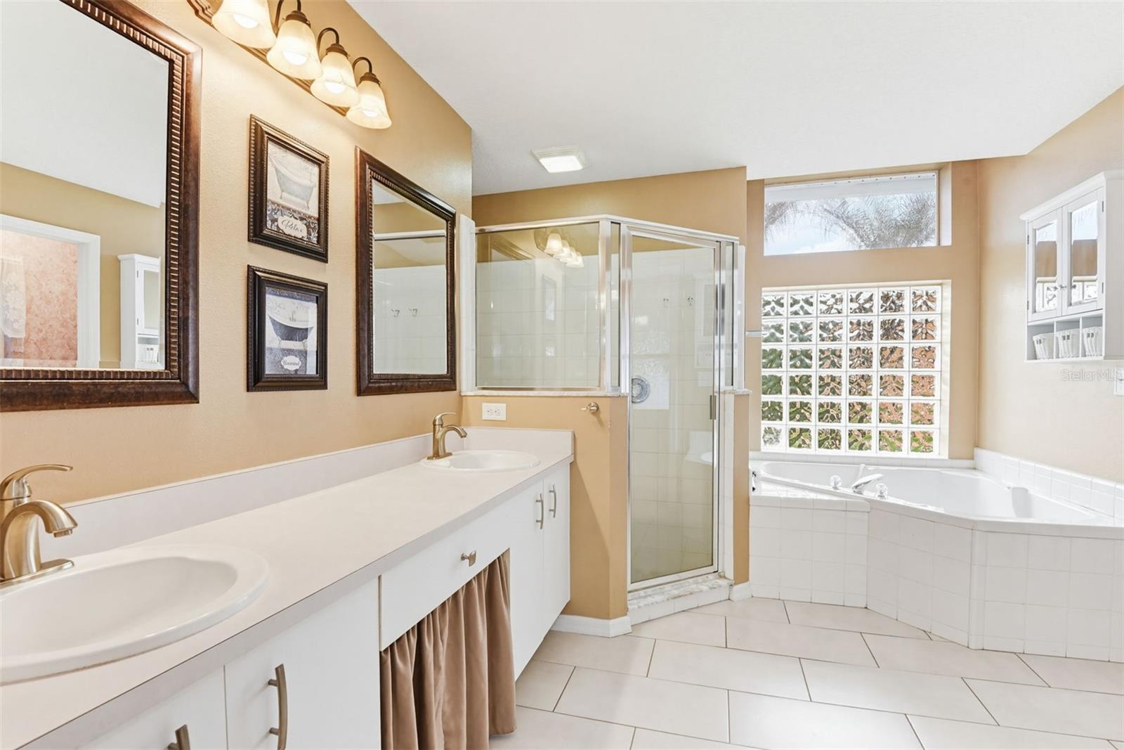 Image 15 of 31 For 1840 Tara Marie Lane