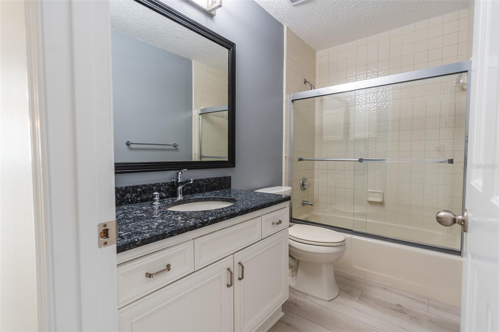 Image 21 of 25 For 125 Fallen Timber Trail