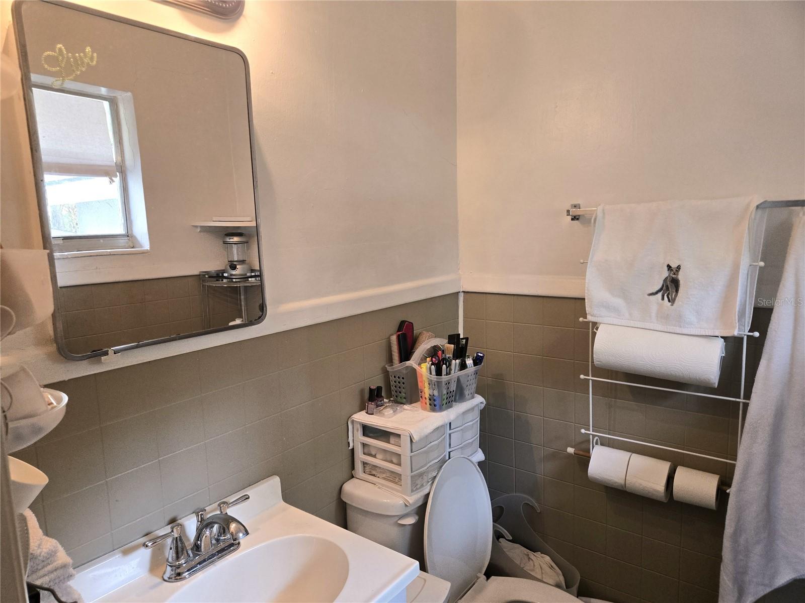 Image 16 of 21 For 701 Delaware Avenue