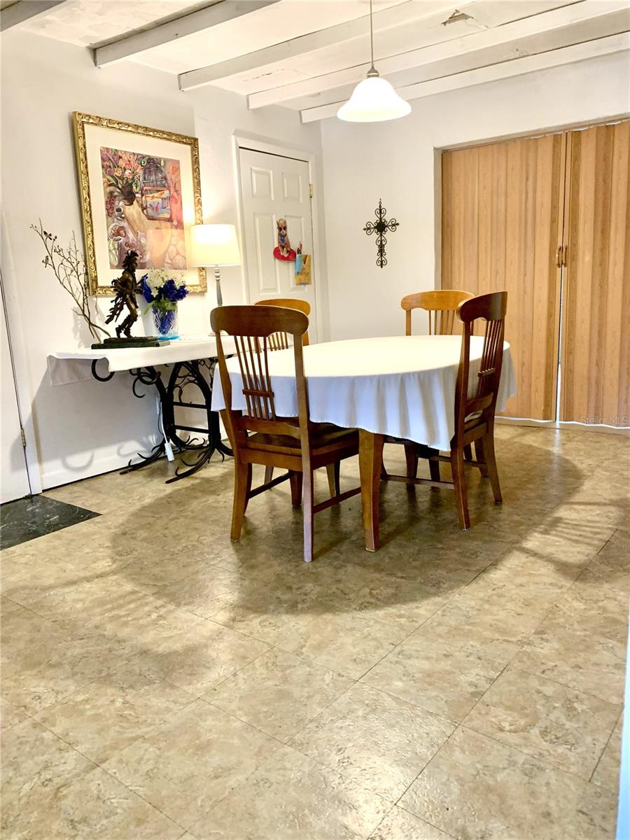 Image 9 of 13 For 701 Delaware Avenue