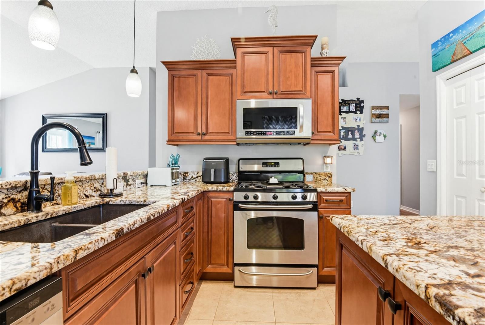 Image 17 of 74 For 1488 Nappa Drive