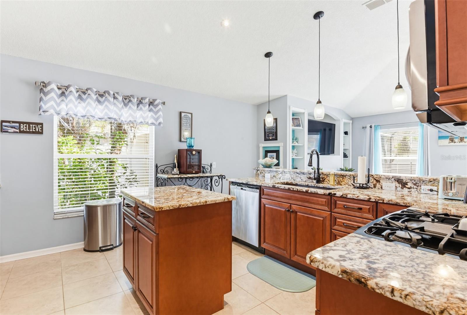 Image 19 of 74 For 1488 Nappa Drive