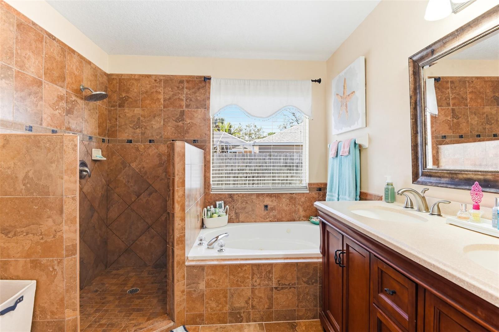 Image 30 of 74 For 1488 Nappa Drive