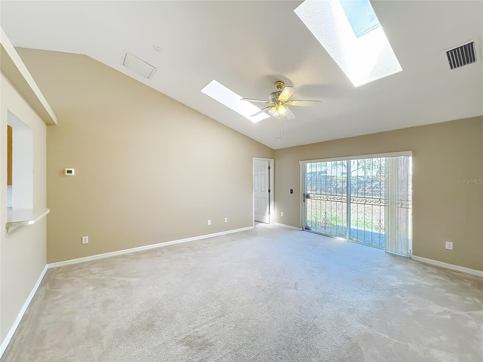 Image 33 of 35 For 5065 Foxcroft Court