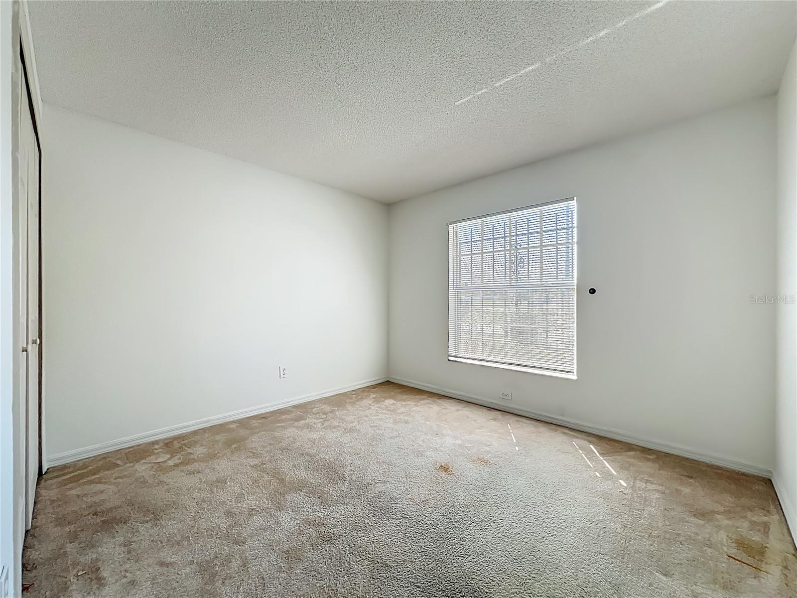 Image 35 of 35 For 5065 Foxcroft Court