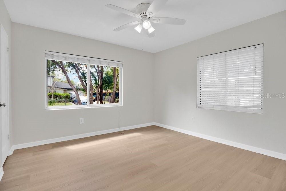 Image 18 of 24 For 15 Spruce Street