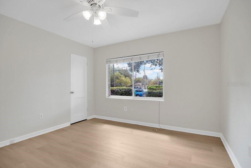 Image 19 of 24 For 15 Spruce Street