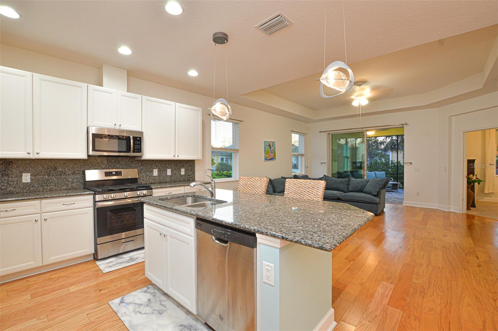 Image 5 of 15 For 544 Lost Shaker Way