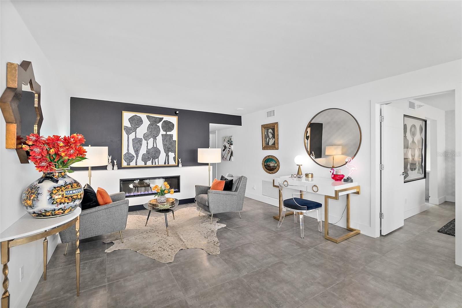 Image 14 of 83 For 2545 Atlantic Avenue 104-105