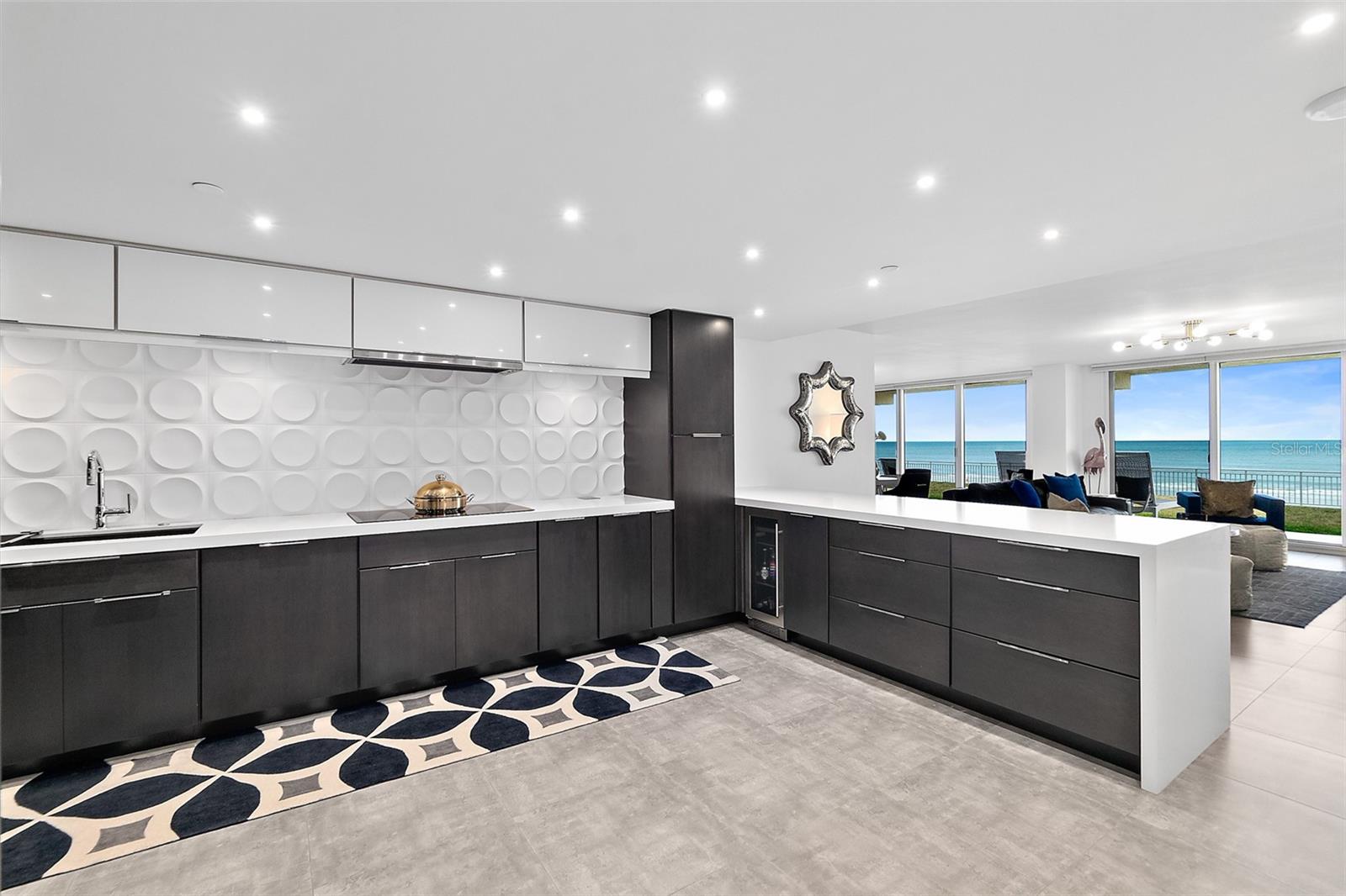 Image 18 of 83 For 2545 Atlantic Avenue 104-105