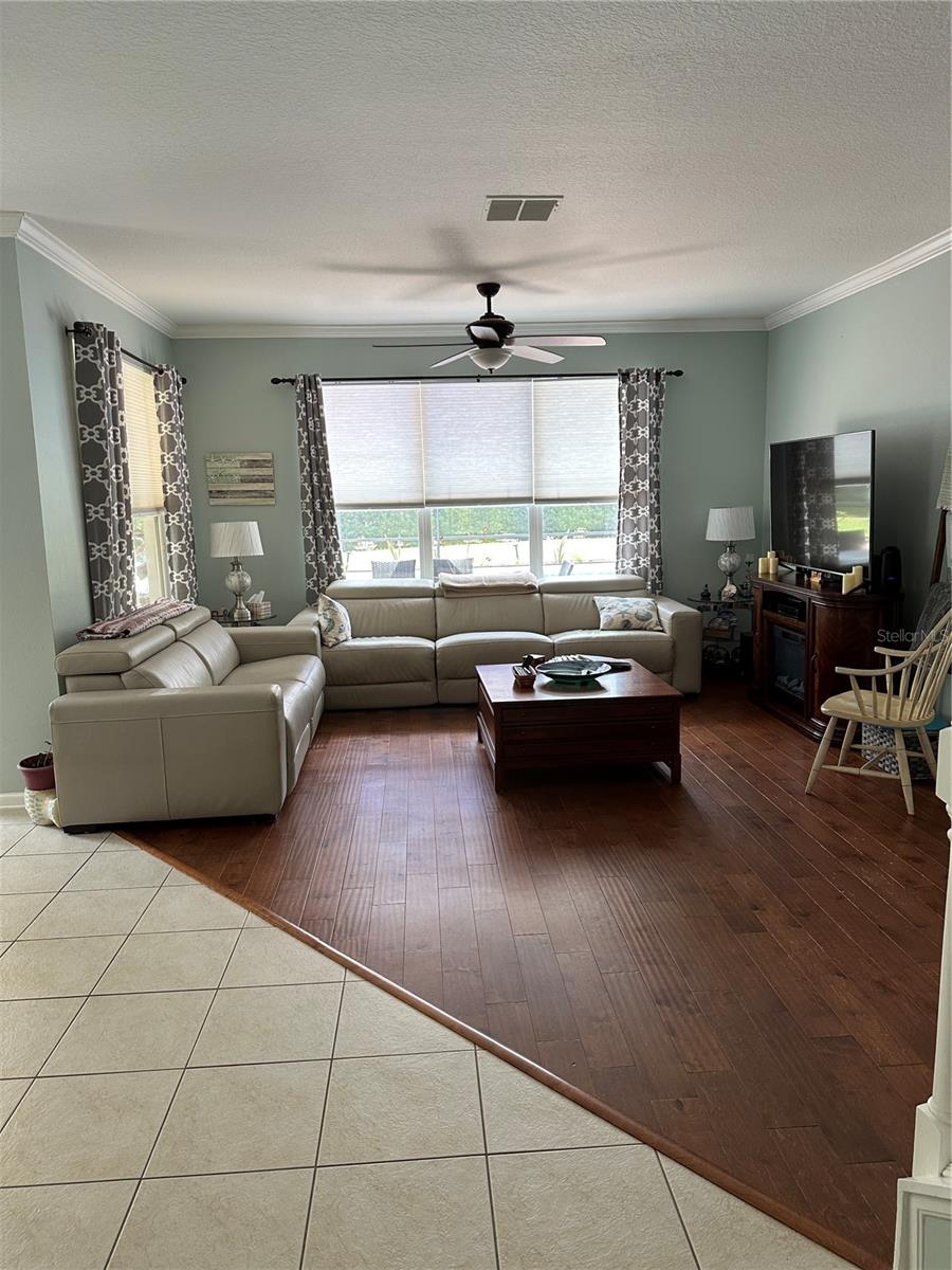 Image 4 of 36 For 201 Asterbrooke Drive