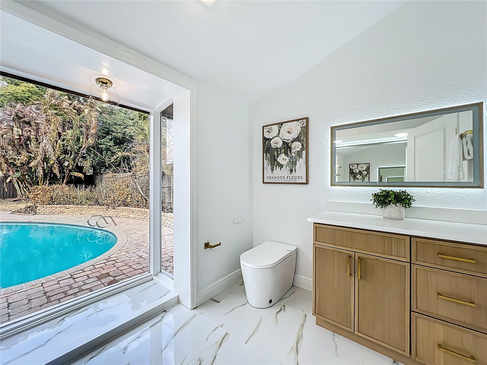 Image 32 of 100 For 51 Oakleigh Lane