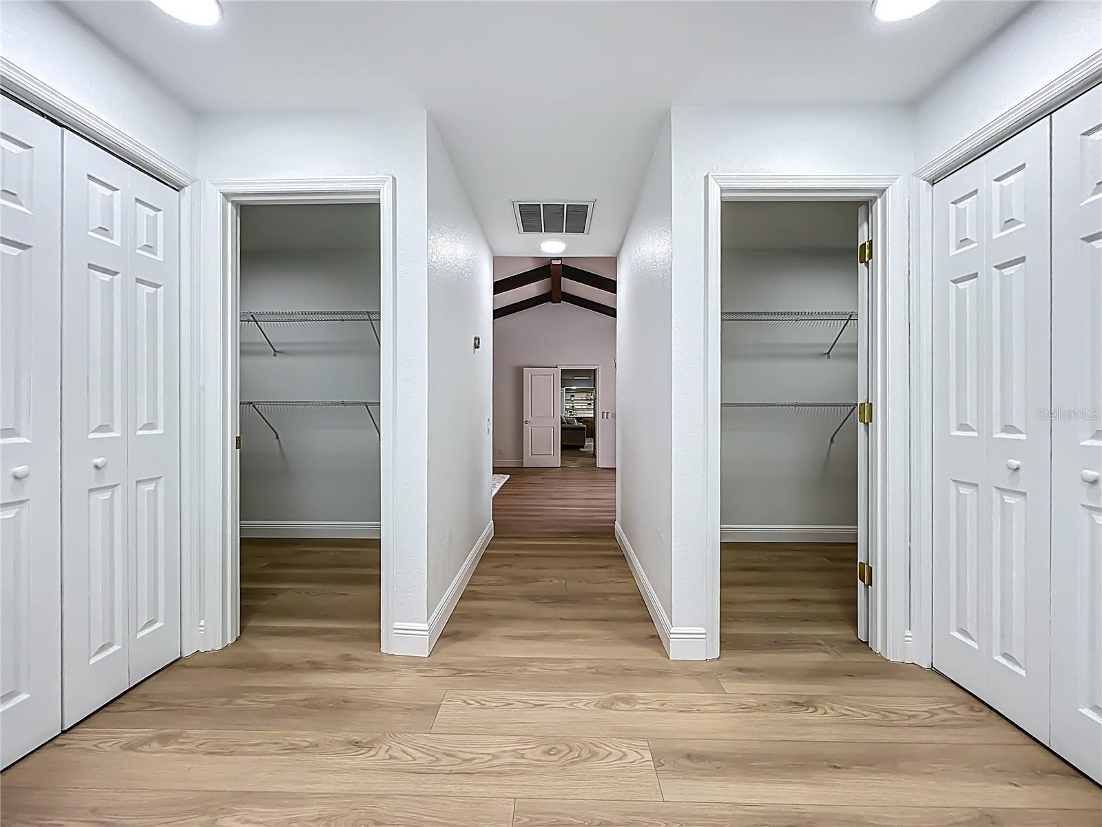 Image 40 of 100 For 51 Oakleigh Lane