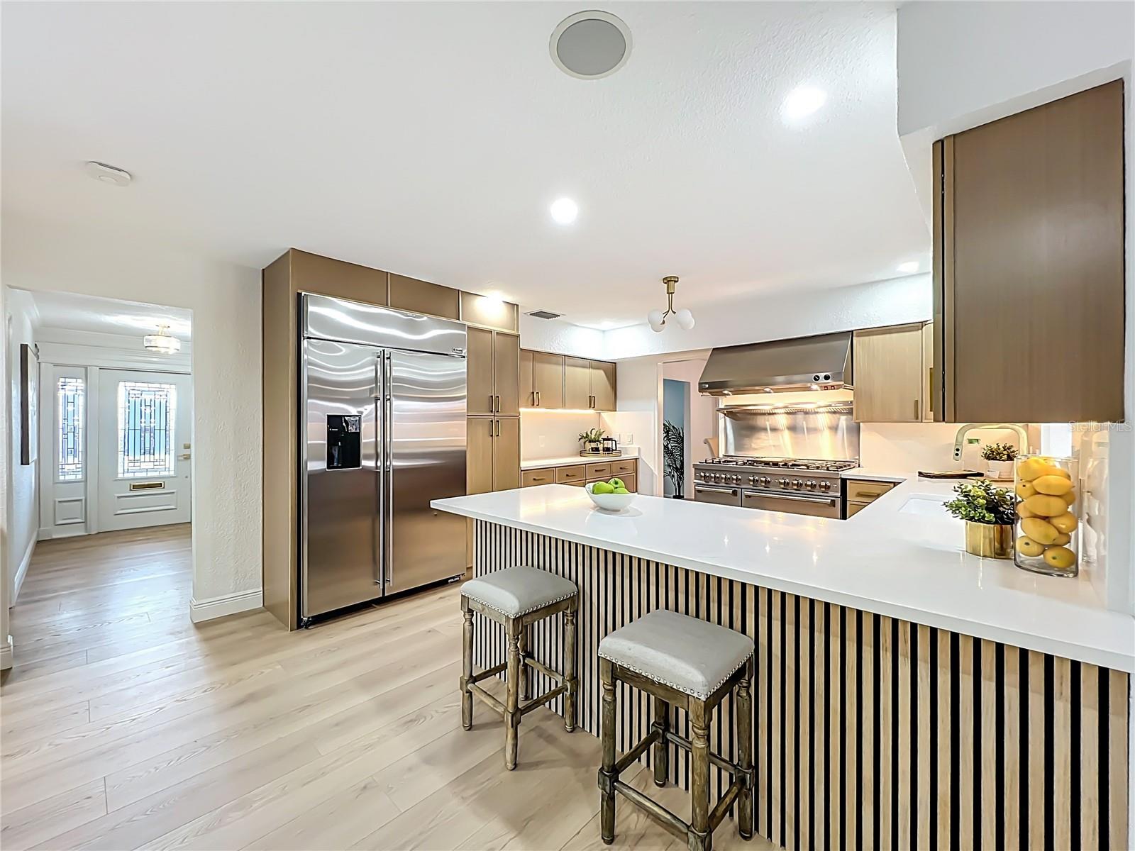 Image 5 of 100 For 51 Oakleigh Lane