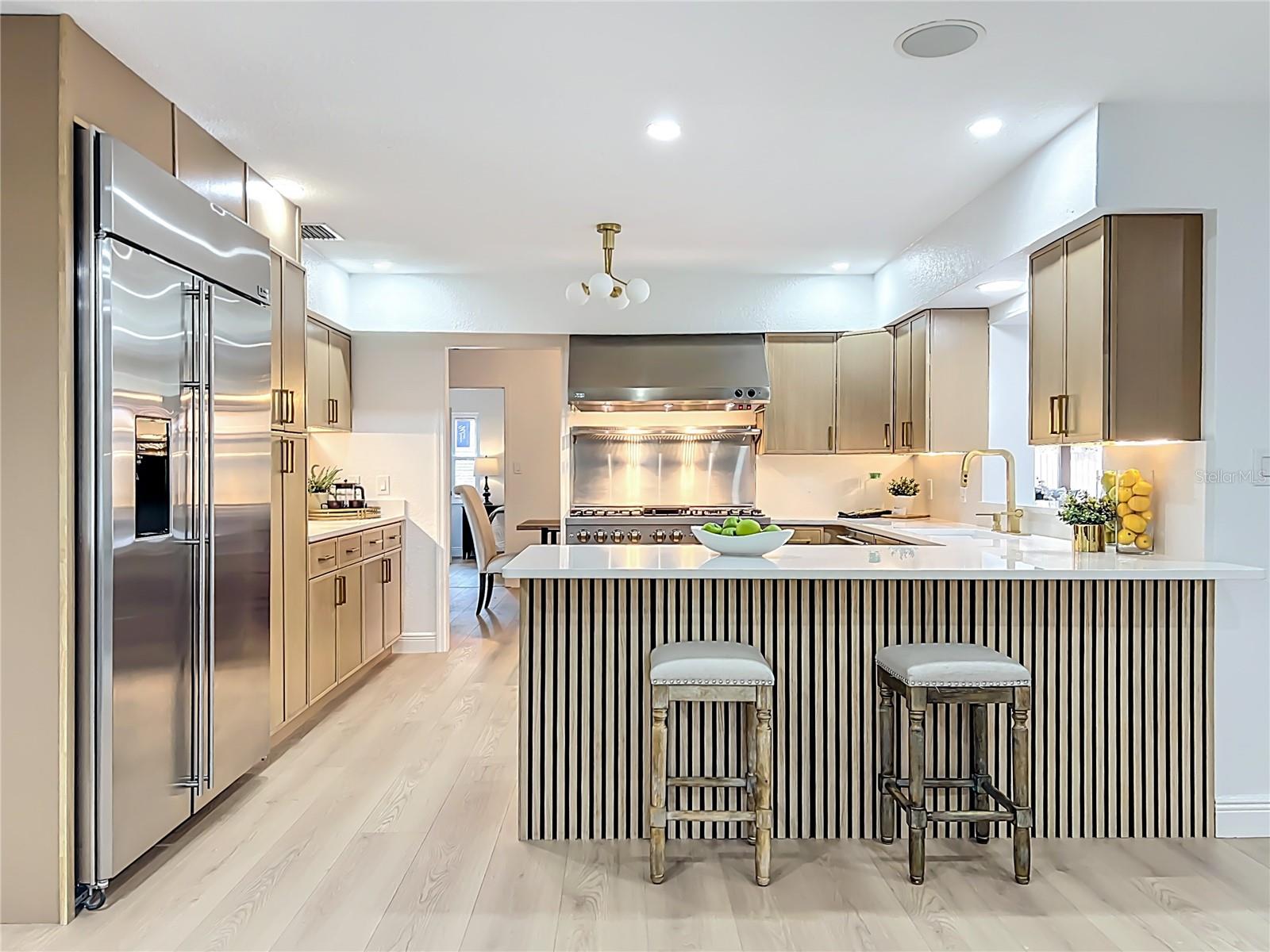 Image 9 of 100 For 51 Oakleigh Lane