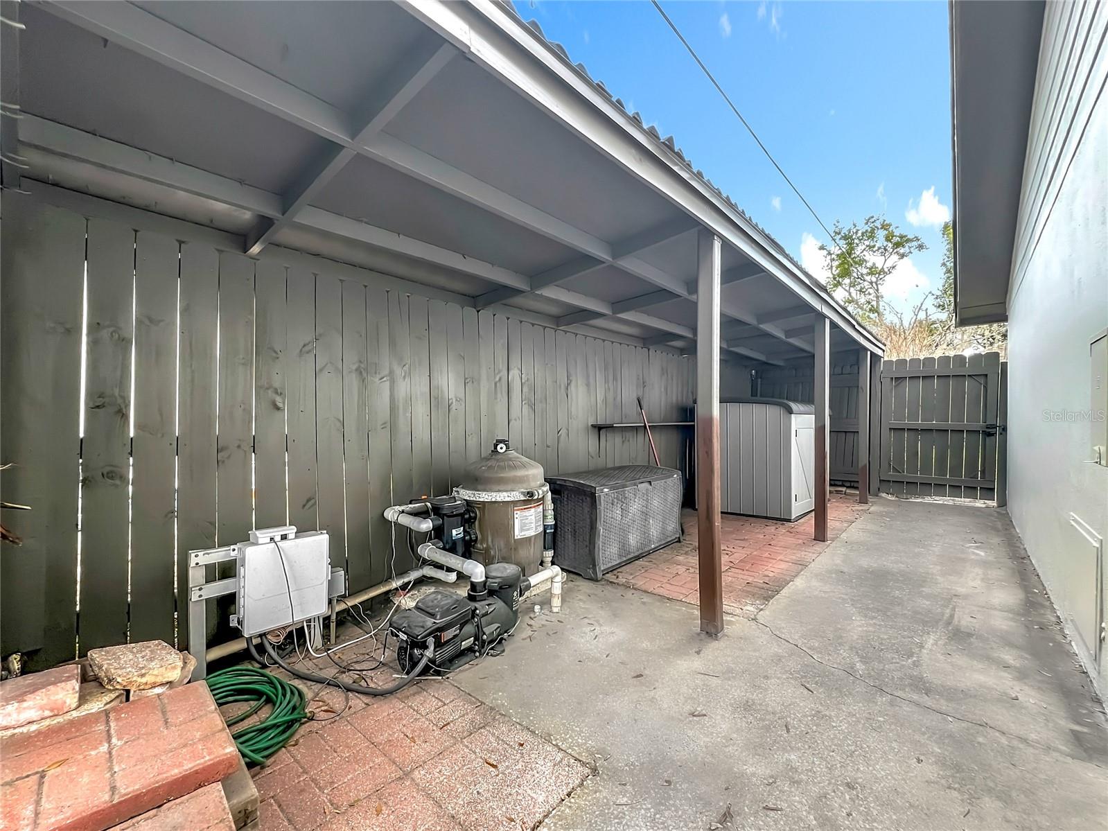 Image 95 of 100 For 51 Oakleigh Lane