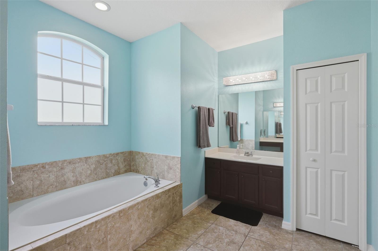 Image 33 of 63 For 705 Ostrich Fern Lane