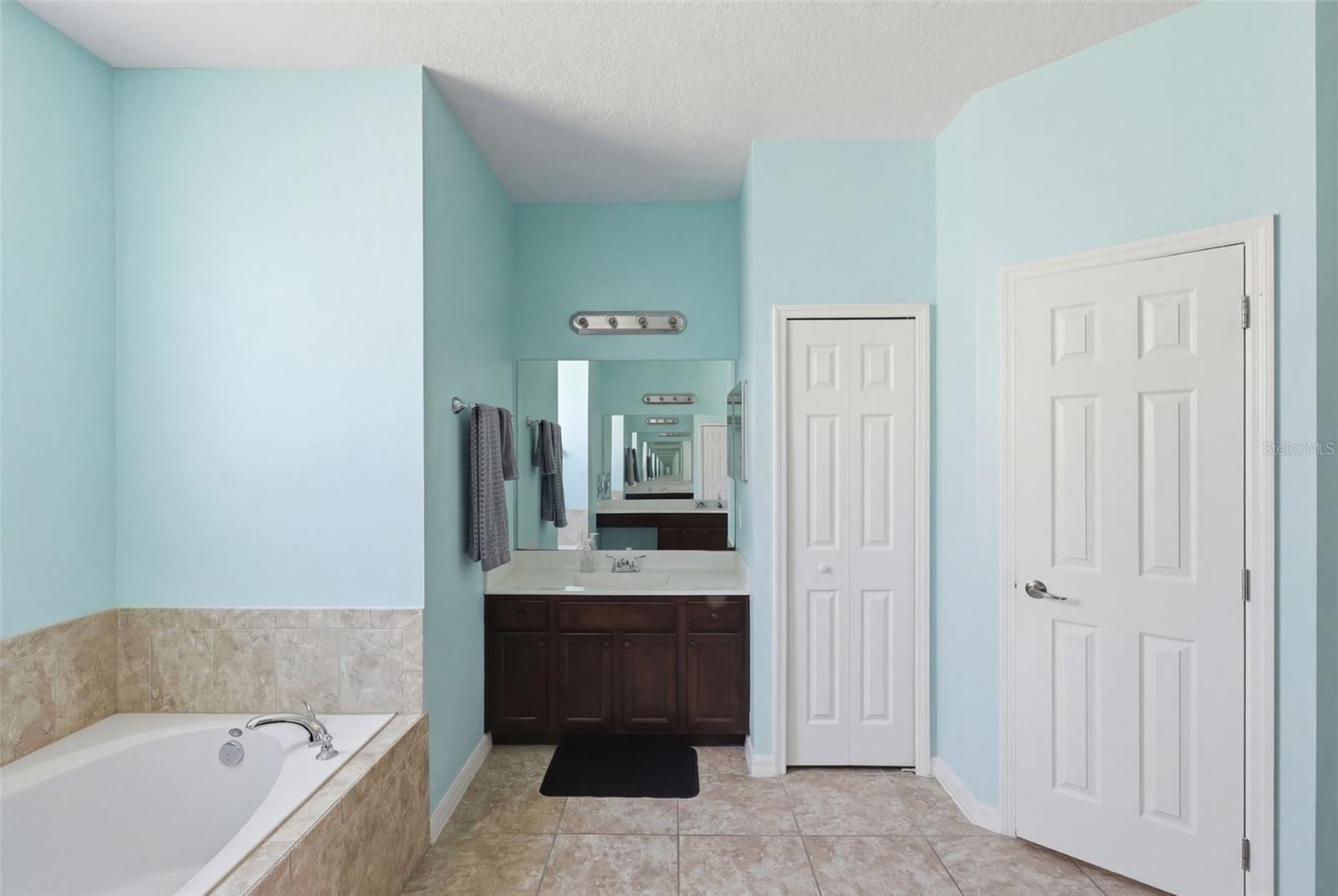 Image 36 of 63 For 705 Ostrich Fern Lane