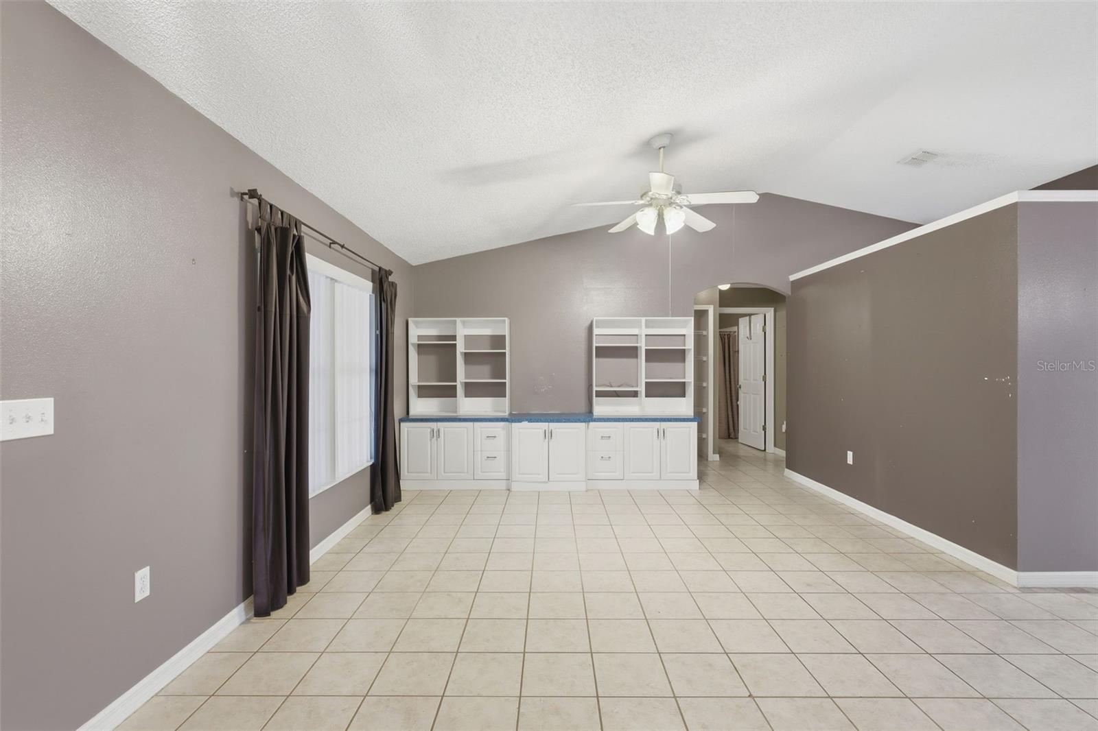 Image 12 of 45 For 315 Walnut Avenue