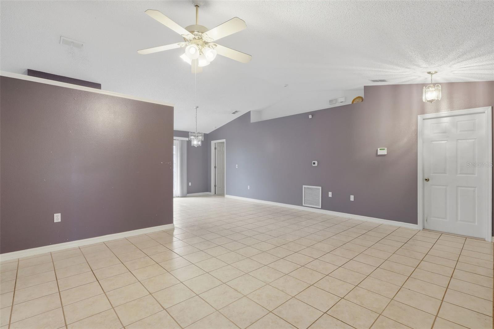 Image 16 of 45 For 315 Walnut Avenue