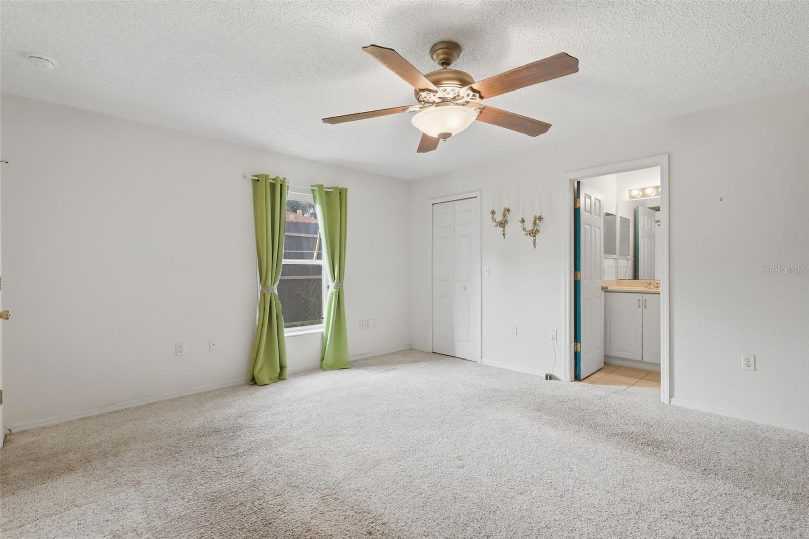 Image 28 of 45 For 315 Walnut Avenue