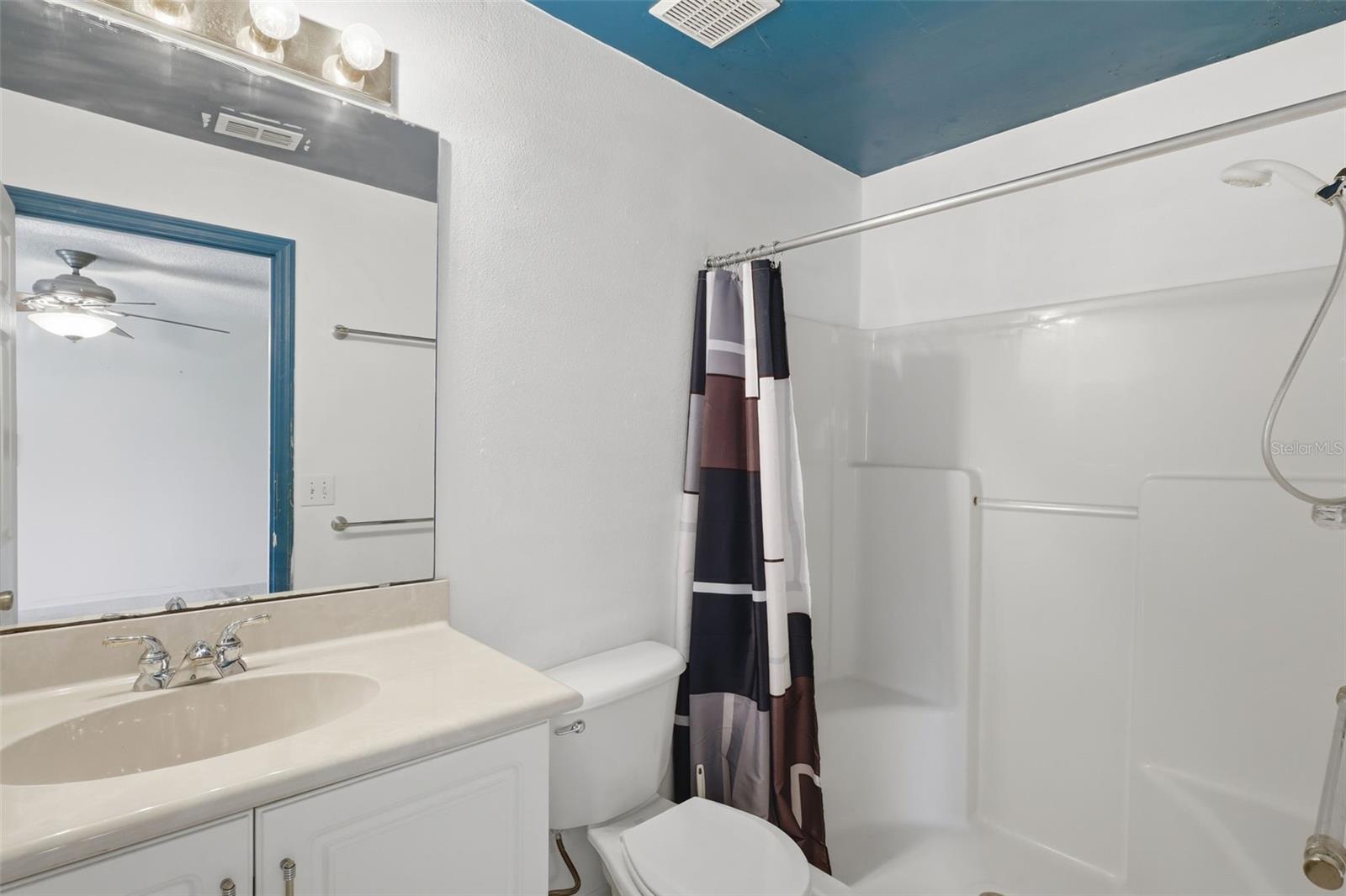 Image 29 of 45 For 315 Walnut Avenue